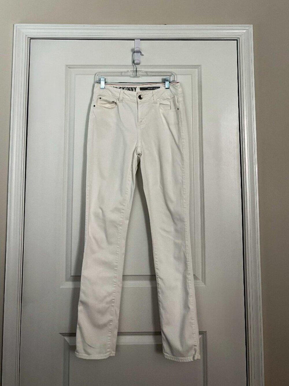 DKNY Jeans Ladies' "Soho Skinny" Whitewash Denim Jeans Size 2
